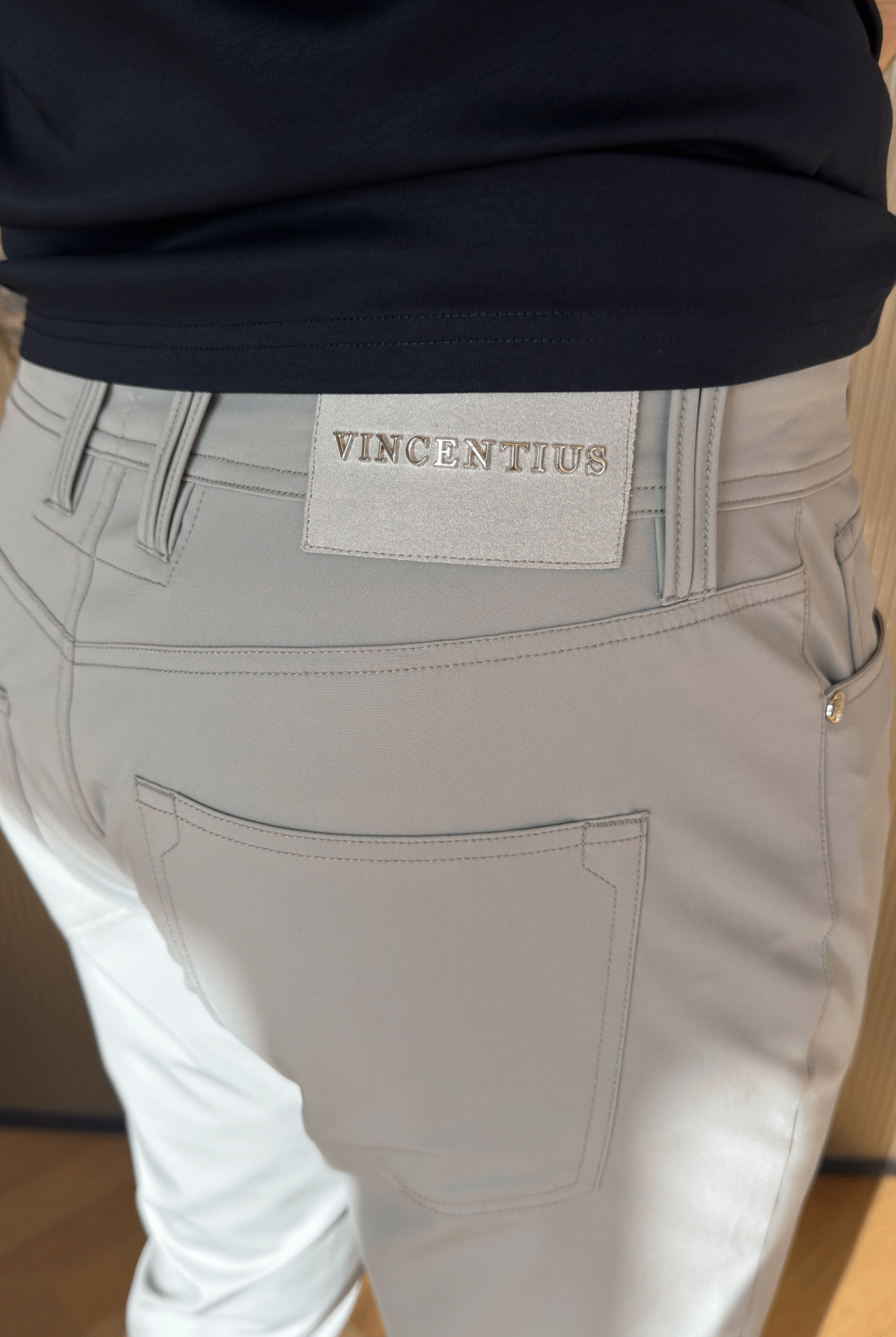 5 Pocket Commuter Trouser - Light Grey - Vincentius