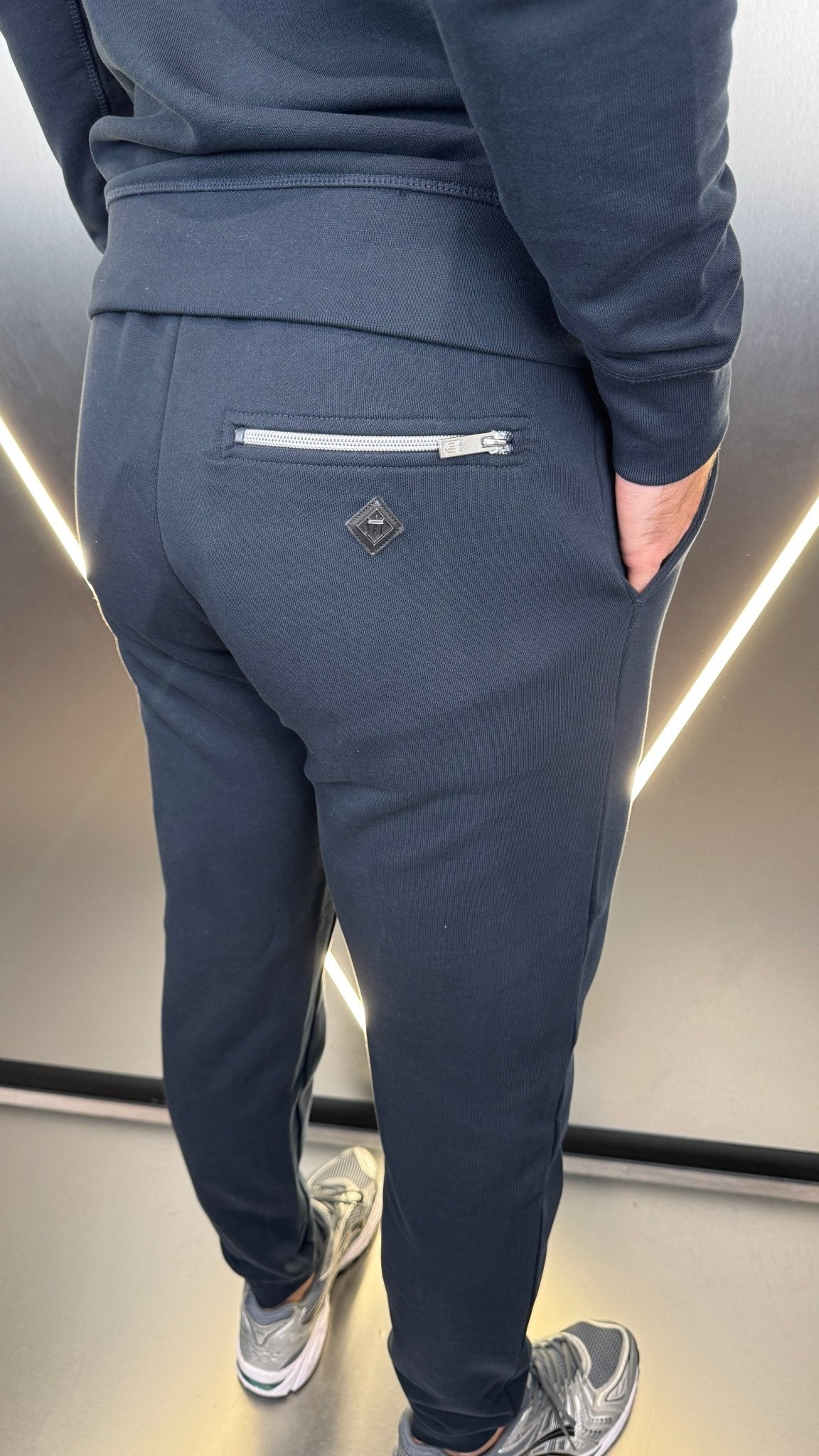 Loopback Jogger - Navy - Vincentius