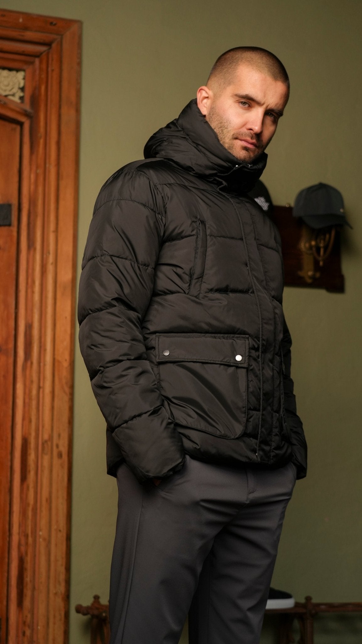 Premium Short Puffer - Black - Vincentius