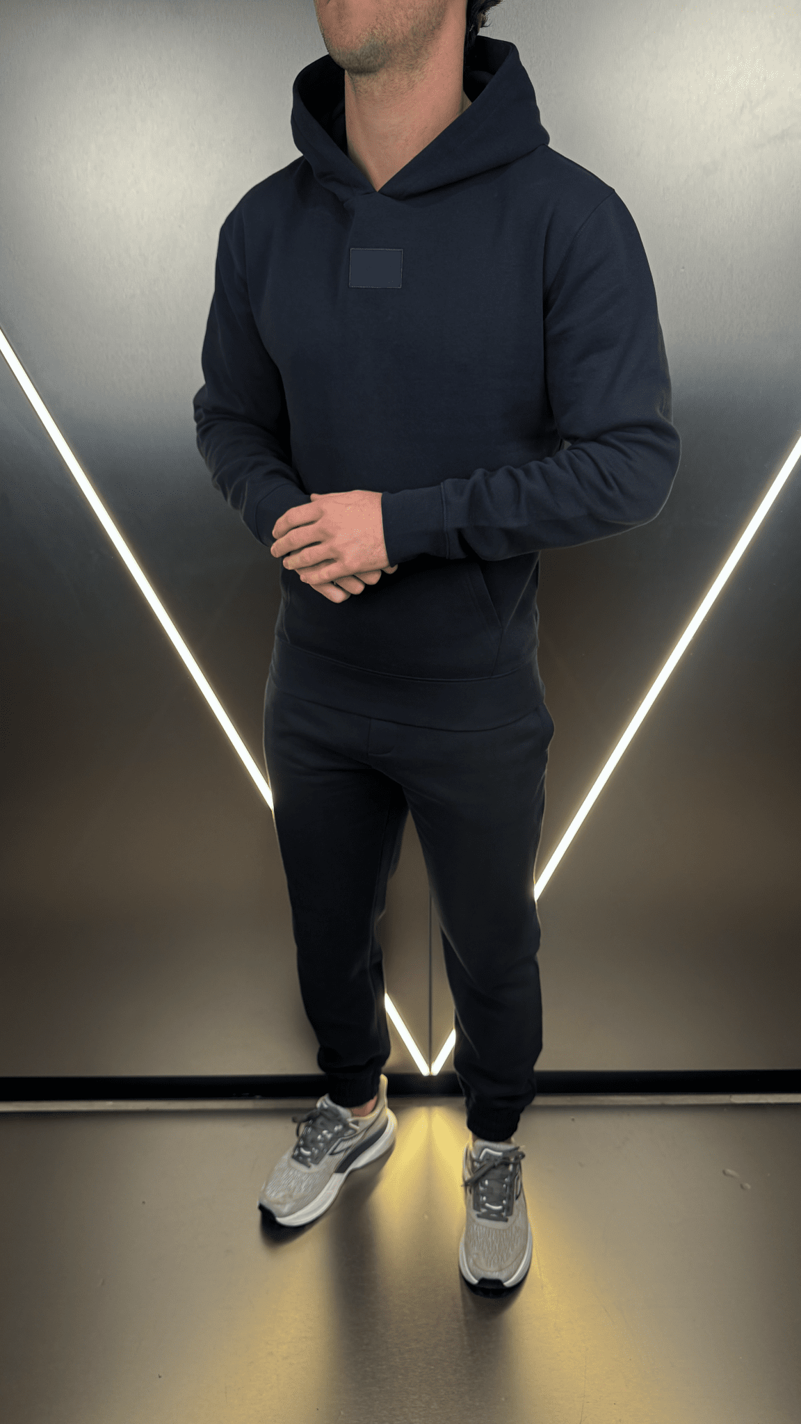 Tonal Badge Every Day Tracksuit - Navy - Vincentius