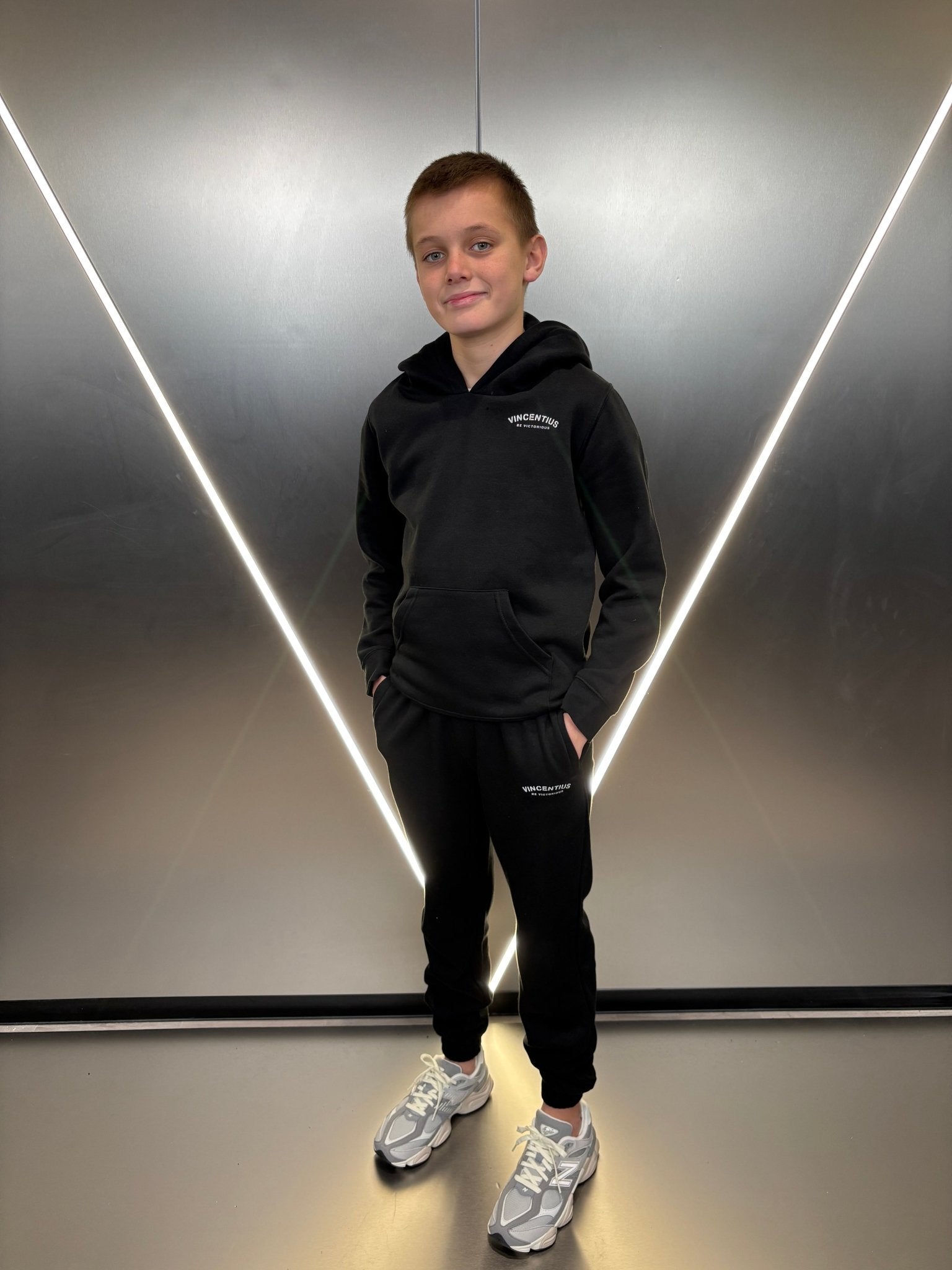 Boy's Be Victorious Tracksuit - Black - Vincentius