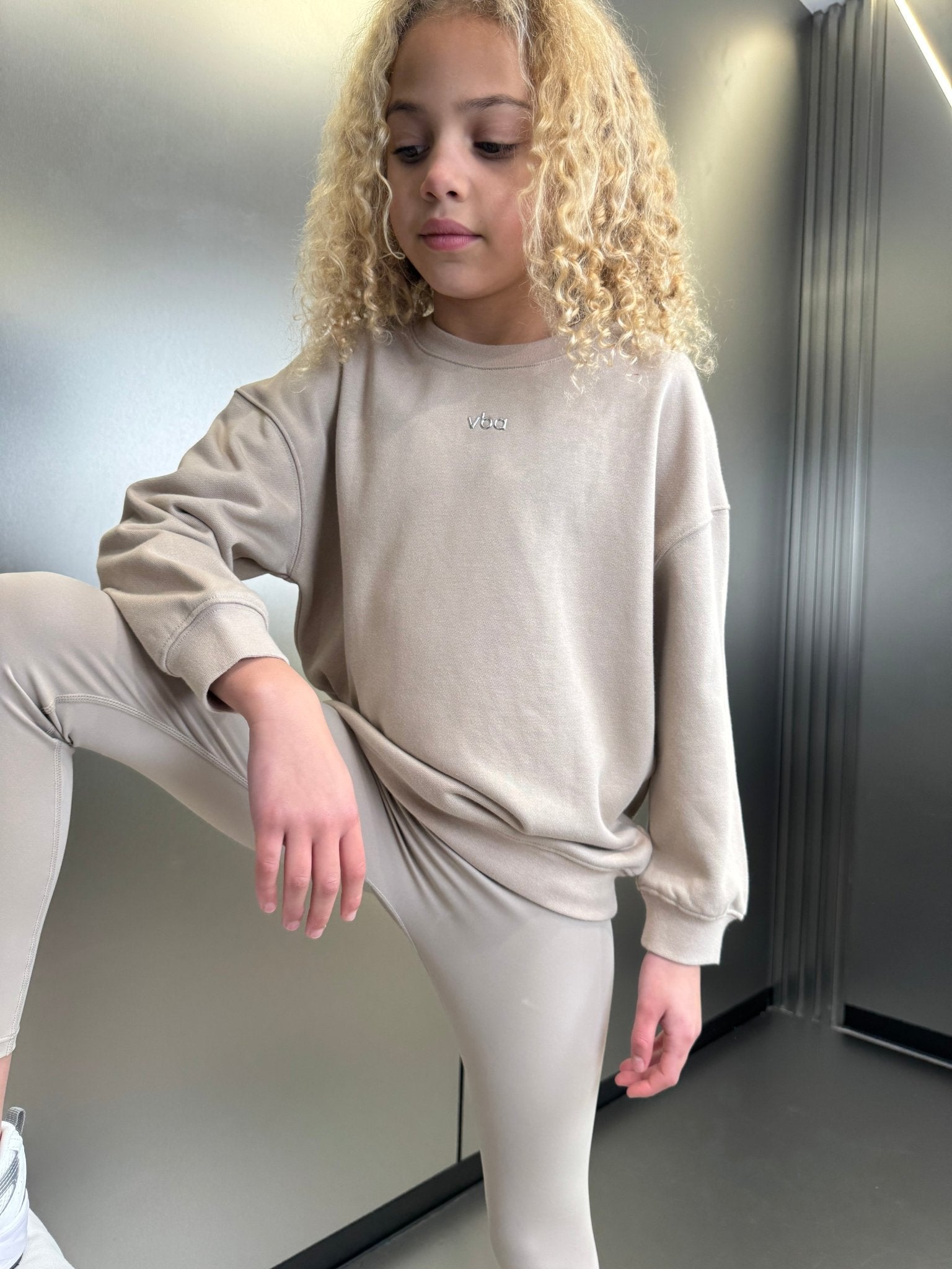 Core Crew - Warm Latte (Dispatched W/C 15/12/25) - Vincentius