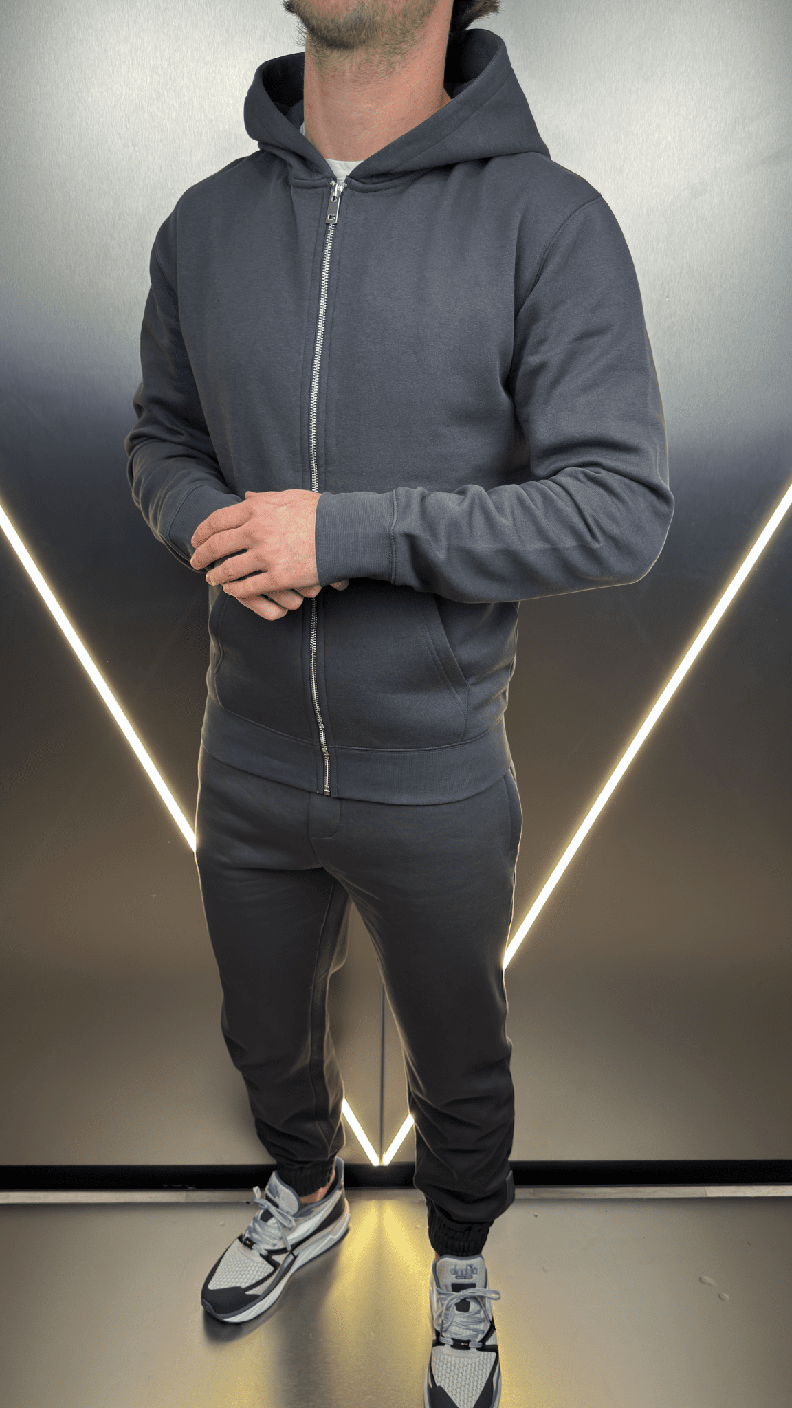 Full Zip Silicone Badge Every Day Tracksuit - Charcoal - Vincentius