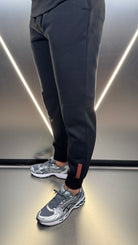 Silicone Badge Every Day Tracksuit - Black/Red - Vincentius