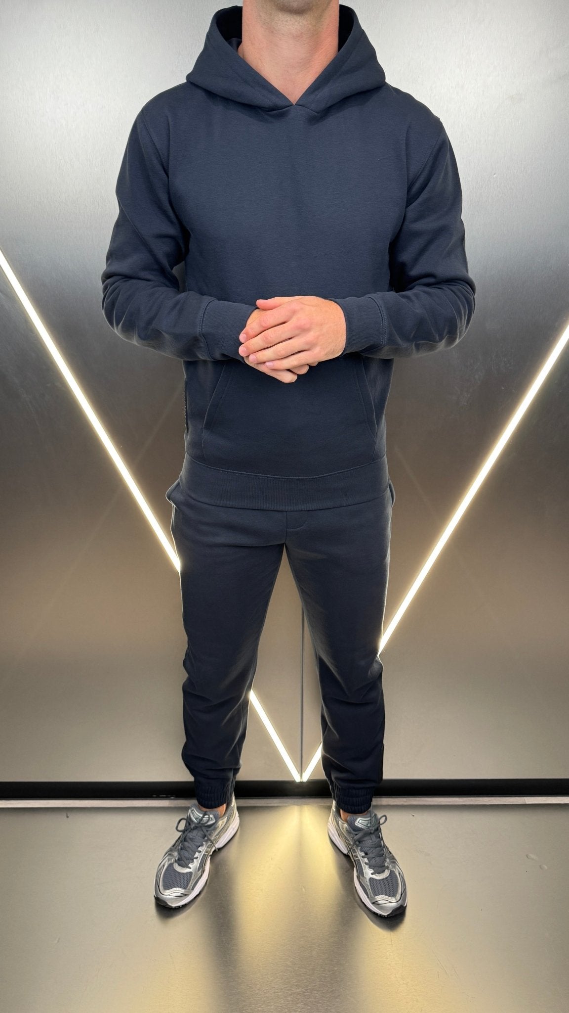 Silicone Badge Every Day Tracksuit - Navy/Black - Vincentius