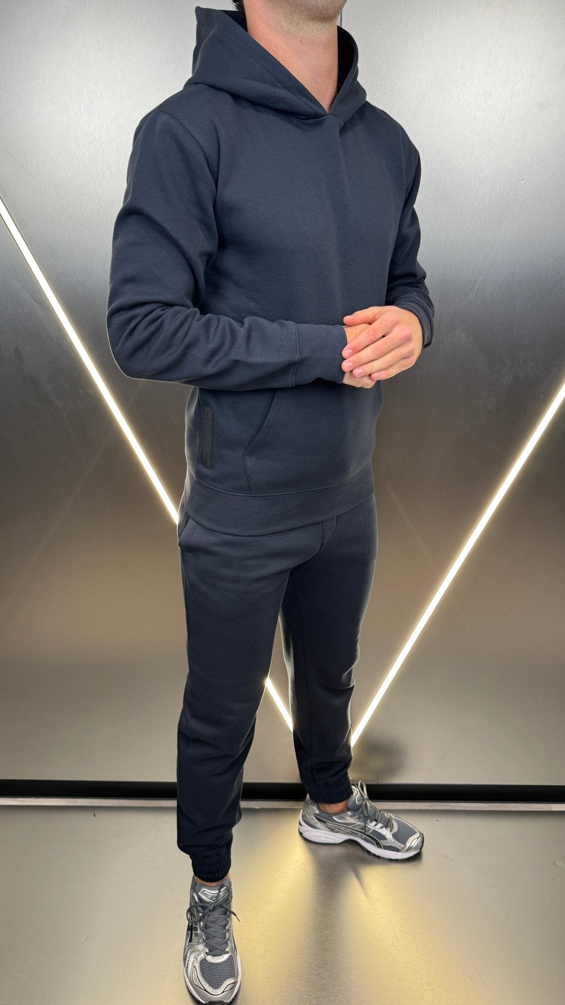 Silicone Badge Every Day Tracksuit - Navy/Black - Vincentius